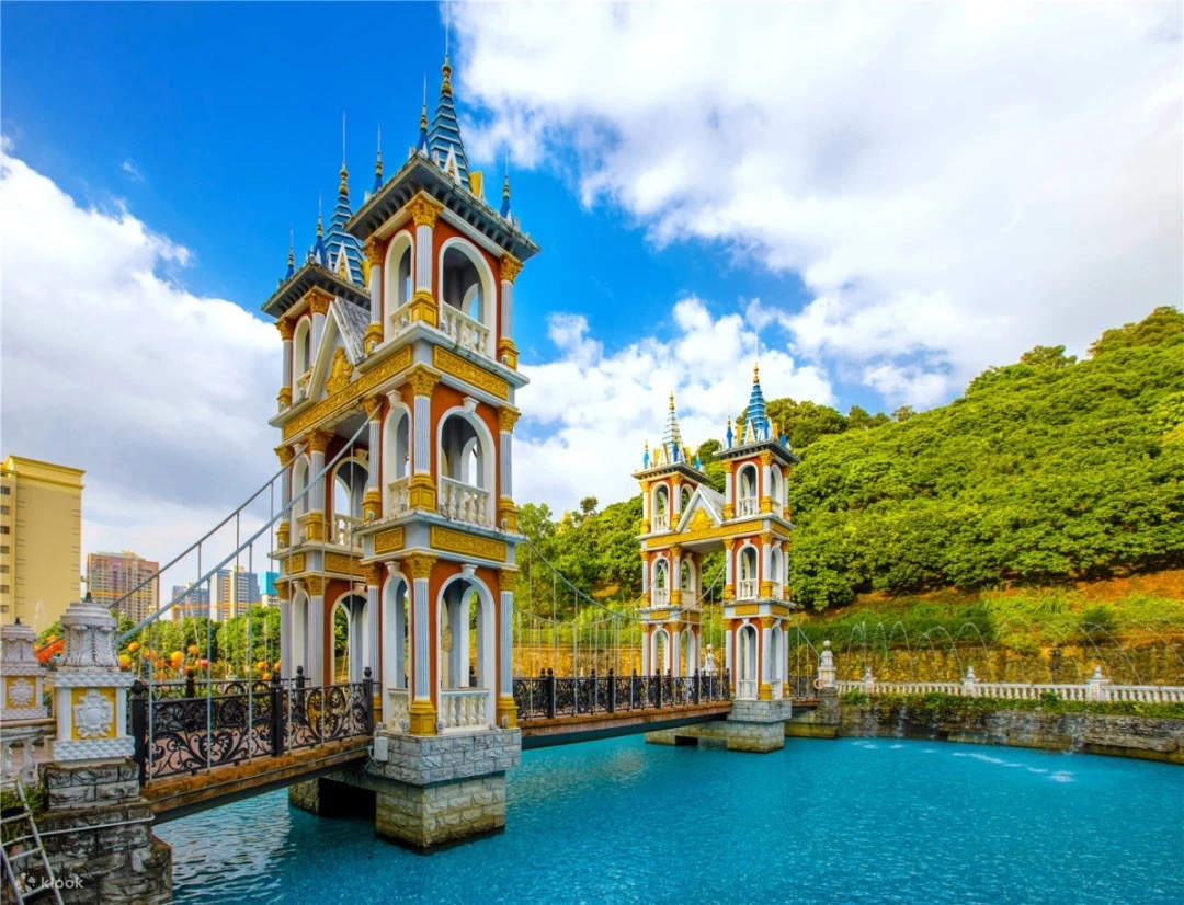 龙凤山庄影视旅游区